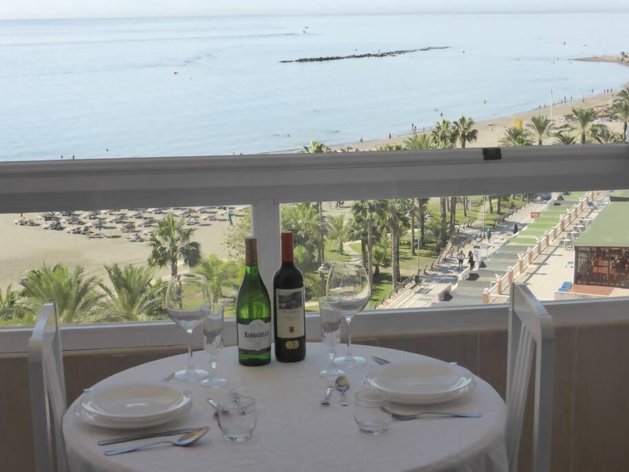 Estudio Nefeli Primera Linea Playa Amazing Views Benalmadena Exterior photo