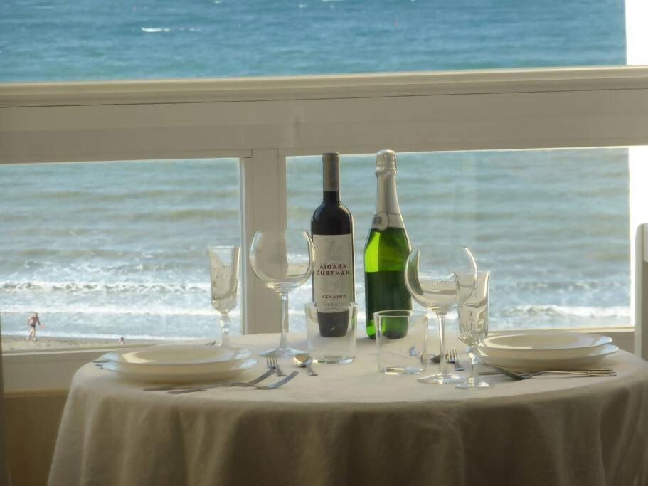 Estudio Nefeli Primera Linea Playa Amazing Views Benalmadena Exterior photo